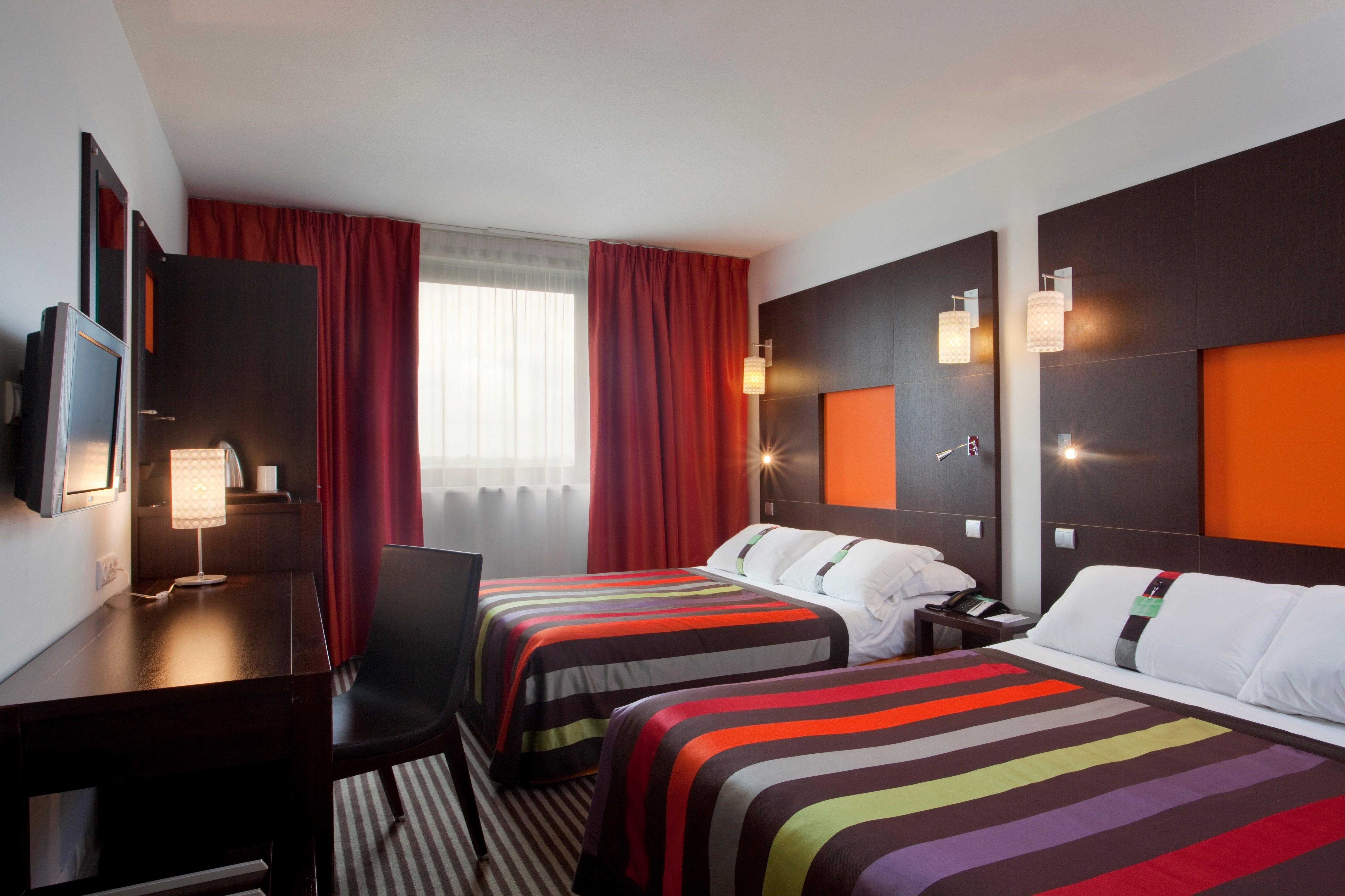 Holiday Inn Dijon Toison D'Or, An Ihg Hotel Bagian luar foto